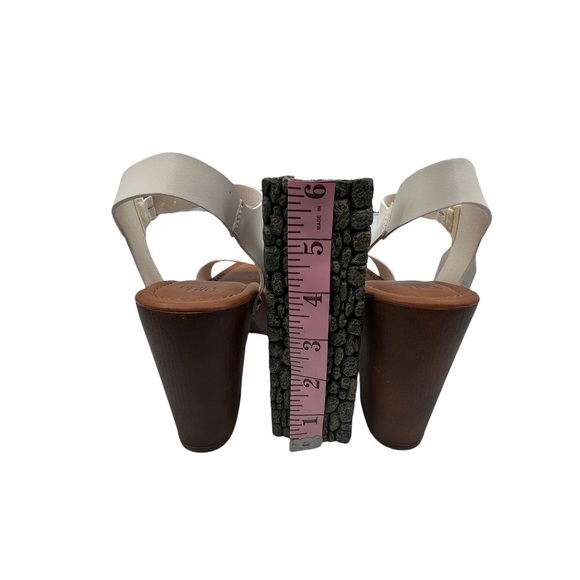 NWT Time And Tru White Platform Block Heel Sandals Size 9 Women's - Picture 7 of 9